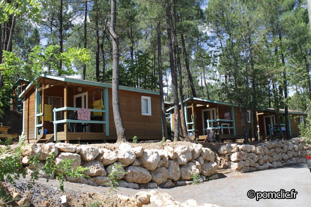 Village De Chalets Joyeuse Exterior foto